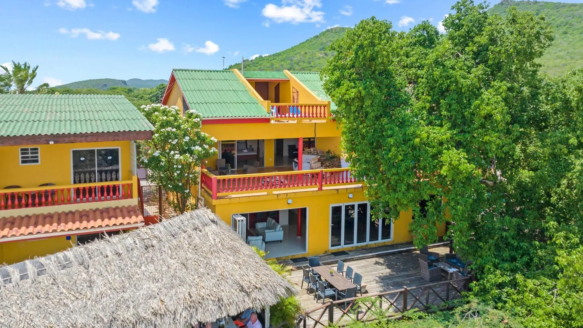 Bahia Apartments & Diving Lagun