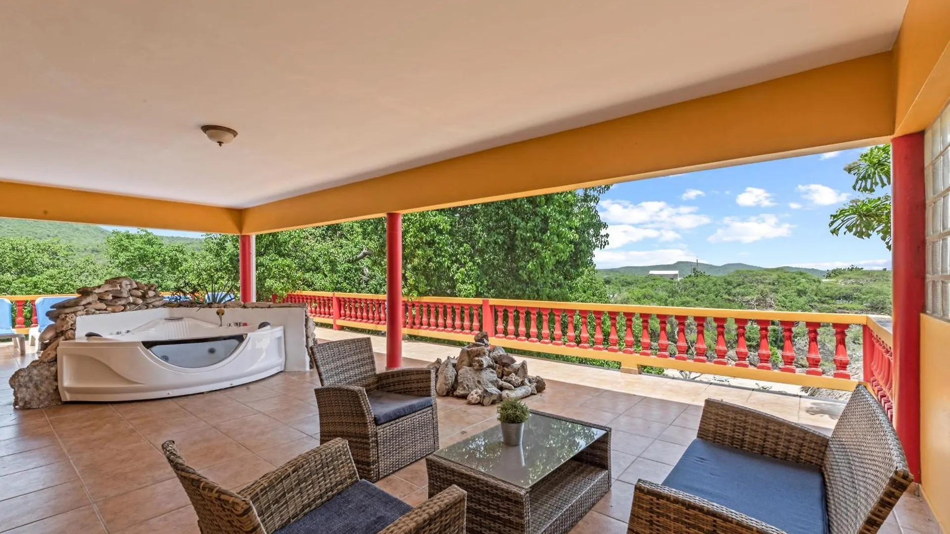 Bahia Apartments & Diving Lagun