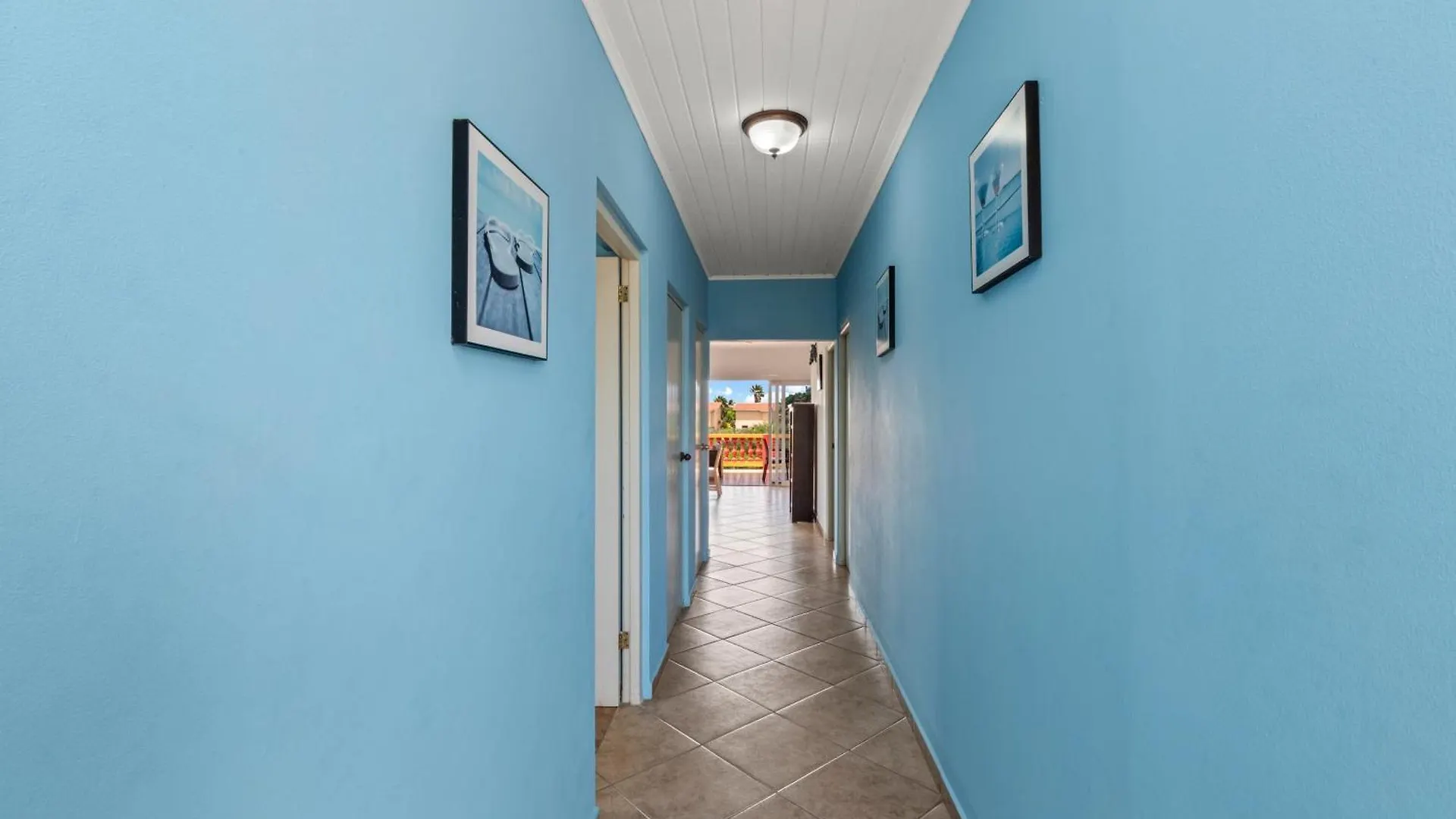 Bahia Apartments & Diving Lagun